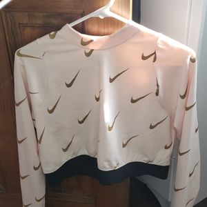 Girls Nike Cropped Shirt